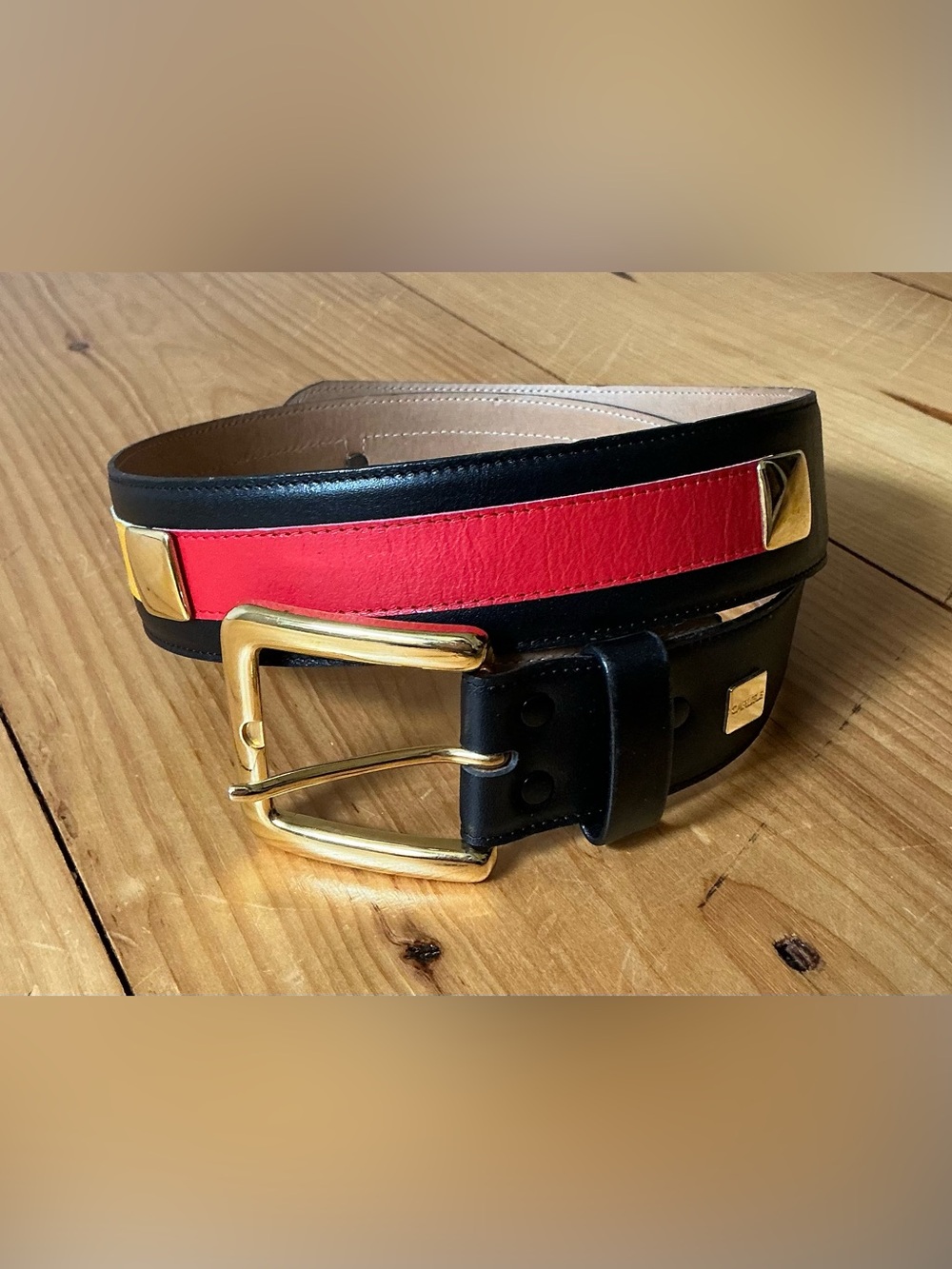 VTG Carlisle Primary Color Leather Belt Size XS Handmade in Austria Gold